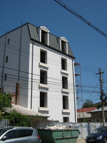 Imobil apartamente_str.Hagi Ghita 21